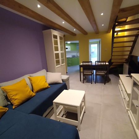 Luxury Apartment - Old Soul With A New Heart كريس المظهر الخارجي الصورة